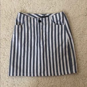 Stripped skirt
